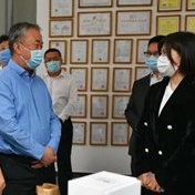 房山区委书记陈清一行莅临中成康富研发中心调研